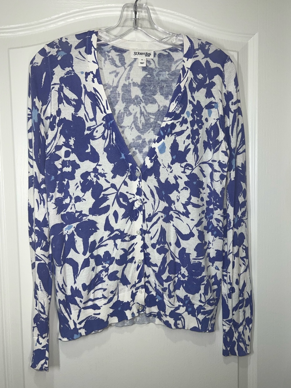 St. John’s Bay Lightweight Floral Knit V-Neck Design Sweater Women’s Size Small